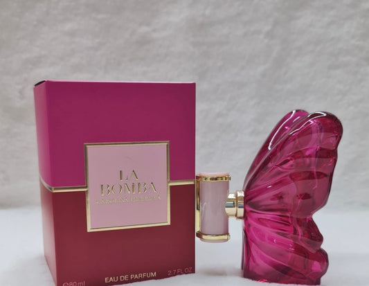 Carolina Herrera — La Bomba